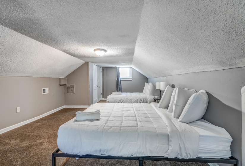 2688 BROWNING AVE, Memphis, Tennessee 38114, 4 Bedroom Bedrooms, 6 Room Rooms,3 BathroomBathrooms,Residential,For Sale,BROWNING,0,10216497