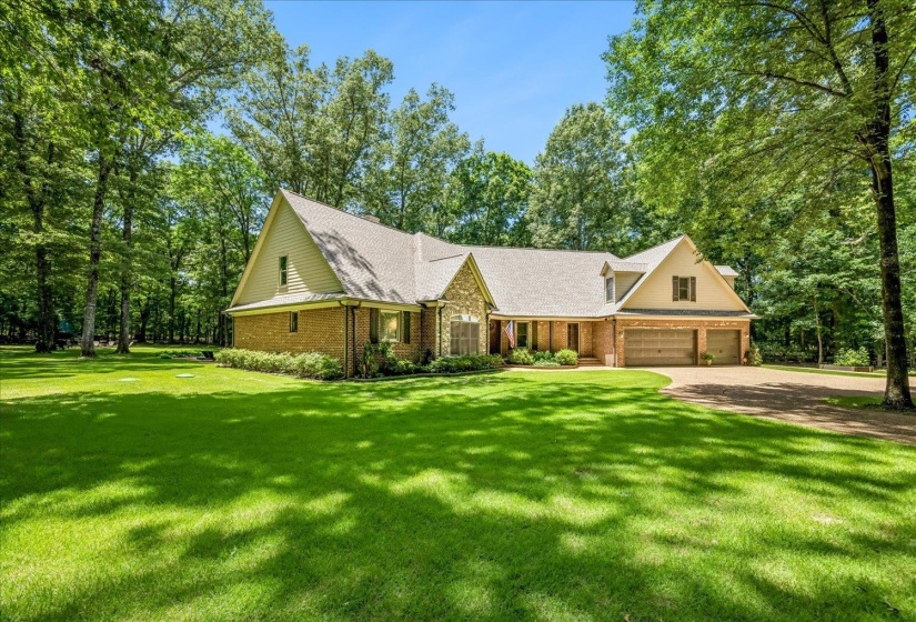 30 VALERIE CV, Unincorporated, Tennessee 38068, 4 Bedroom Bedrooms, 9 Room Rooms,4.1 BathroomBathrooms,Residential,For Sale,VALERIE,0,10225186