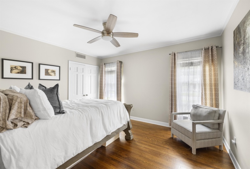 4336 BURGUNDY RD, Memphis, Tennessee 38111, 5 Bedroom Bedrooms, 9 Room Rooms,3 BathroomBathrooms,Residential,For Sale,BURGUNDY,0,10225697