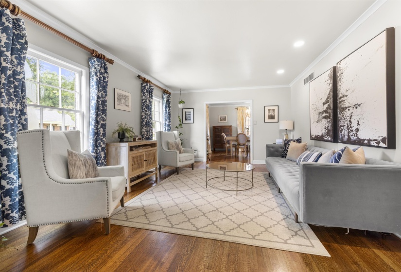 4336 BURGUNDY RD, Memphis, Tennessee 38111, 5 Bedroom Bedrooms, 9 Room Rooms,3 BathroomBathrooms,Residential,For Sale,BURGUNDY,0,10225697