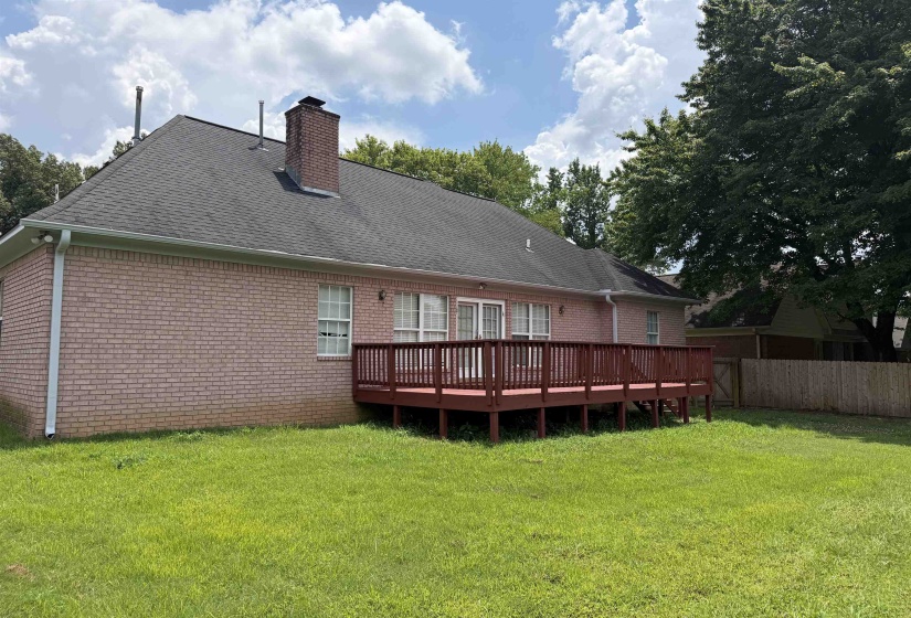 2747 SURREY PARK DR, Bartlett, Tennessee 38134, 4 Bedroom Bedrooms, 7 Room Rooms,2 BathroomBathrooms,Residential,For Sale,SURREY PARK,0,10225739