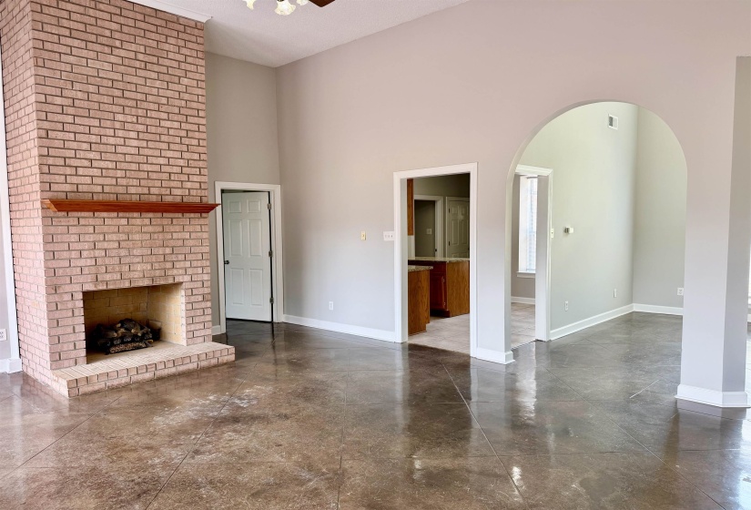 2747 SURREY PARK DR, Bartlett, Tennessee 38134, 4 Bedroom Bedrooms, 7 Room Rooms,2 BathroomBathrooms,Residential,For Sale,SURREY PARK,0,10225739