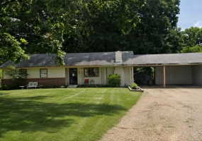 9242 BRUNSWICK RD, Millington, Tennessee 38053, 3 Bedrooms Bedrooms, 7 Rooms Rooms,3 BathroomsBathrooms,Residential,For Sale,BRUNSWICK,10225745