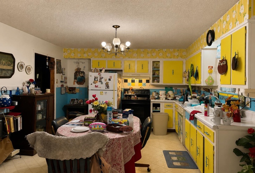 9242 BRUNSWICK RD, Millington, Tennessee 38053, 3 Bedrooms Bedrooms, 7 Rooms Rooms,3 BathroomsBathrooms,Residential,For Sale,BRUNSWICK,10225745