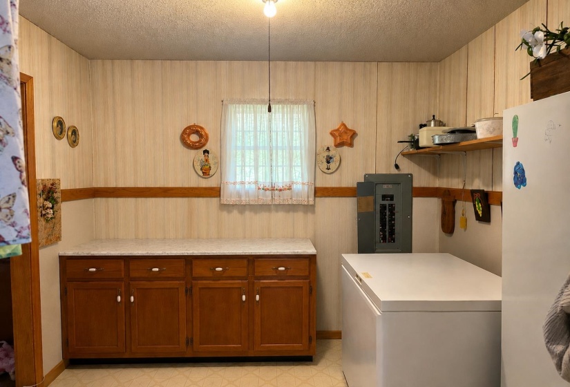 9242 BRUNSWICK RD, Millington, Tennessee 38053, 3 Bedrooms Bedrooms, 7 Rooms Rooms,3 BathroomsBathrooms,Residential,For Sale,BRUNSWICK,10225745
