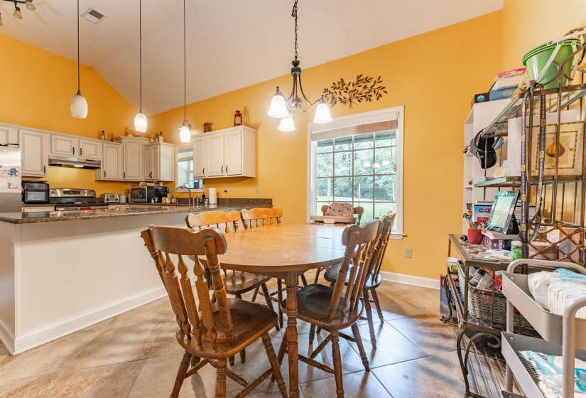 2665 MCCRAW LOOP, Mason, Tennessee 38049, 3 Bedroom Bedrooms, 7 Room Rooms,2 BathroomBathrooms,Residential,For Sale,MCCRAW,0,10225750