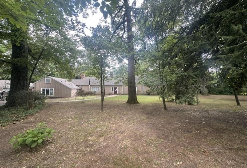 4827 PRINCETON RD, Memphis, Tennessee 38117, 4 Bedrooms Bedrooms, 8 Rooms Rooms,4 BathroomsBathrooms,Residential,For Sale,PRINCETON,10225764