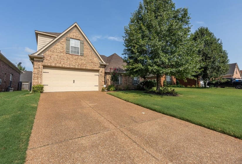 1519 SUTTON MEADOW LN, Cordova, Tennessee 38016, 3 Bedrooms Bedrooms, 6 Rooms Rooms,2 BathroomsBathrooms,Residential,For Sale,SUTTON MEADOW,10225776
