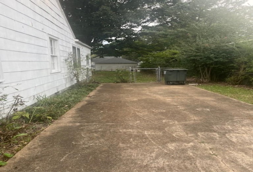 3643 DOUGLASS AVE, Memphis, Tennessee 38111, 2 Bedroom Bedrooms, 6 Room Rooms,1 BathroomBathrooms,Rental Properties,For Sale,DOUGLASS,0,10225809