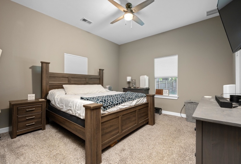 150 MURRELL ST, Oakland, Tennessee 38060, 3 Bedroom Bedrooms, 6 Room Rooms,2 BathroomBathrooms,Residential,For Sale,MURRELL,0,10223951