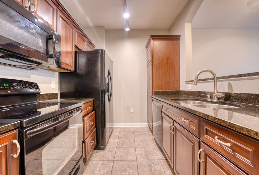 665 TENNESSEE ST, Memphis, Tennessee 38103, 1 Bedroom Bedrooms, 3 Room Rooms,1 BathroomBathrooms,Residential,For Sale,TENNESSEE,0,10225781