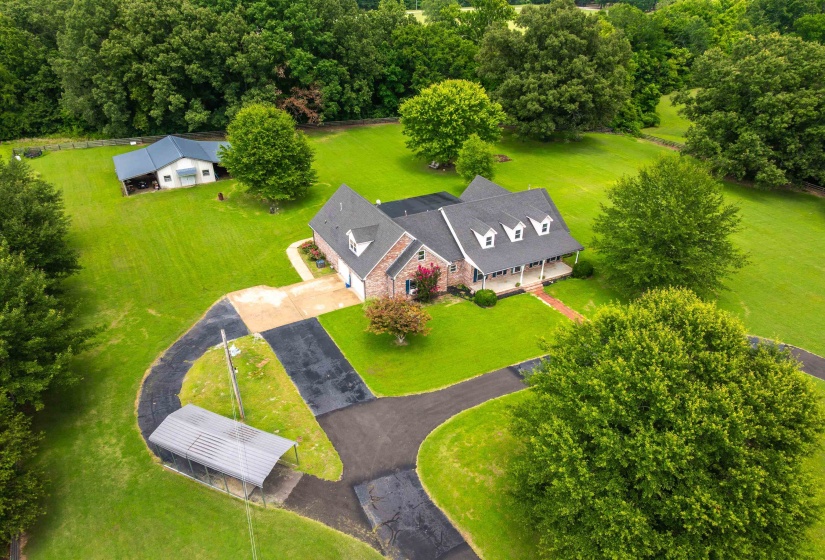1855 OAK GROVE DR, Moscow, Tennessee 38057, 4 Bedroom Bedrooms, 10 Room Rooms,3.1 BathroomBathrooms,Residential,For Sale,OAK GROVE,0,10225789