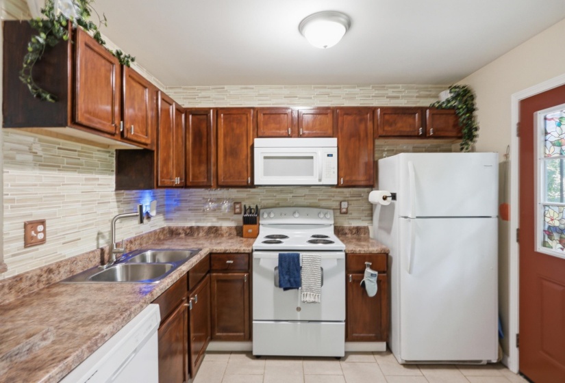 2675 WOODLAWN TER, Memphis, Tennessee 38127, 3 Bedroom Bedrooms, 5 Room Rooms,2 BathroomBathrooms,Residential,For Sale,WOODLAWN,0,10225791