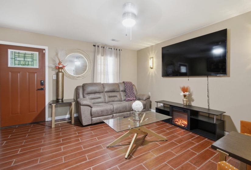 2675 WOODLAWN TER, Memphis, Tennessee 38127, 3 Bedroom Bedrooms, 5 Room Rooms,2 BathroomBathrooms,Residential,For Sale,WOODLAWN,0,10225791