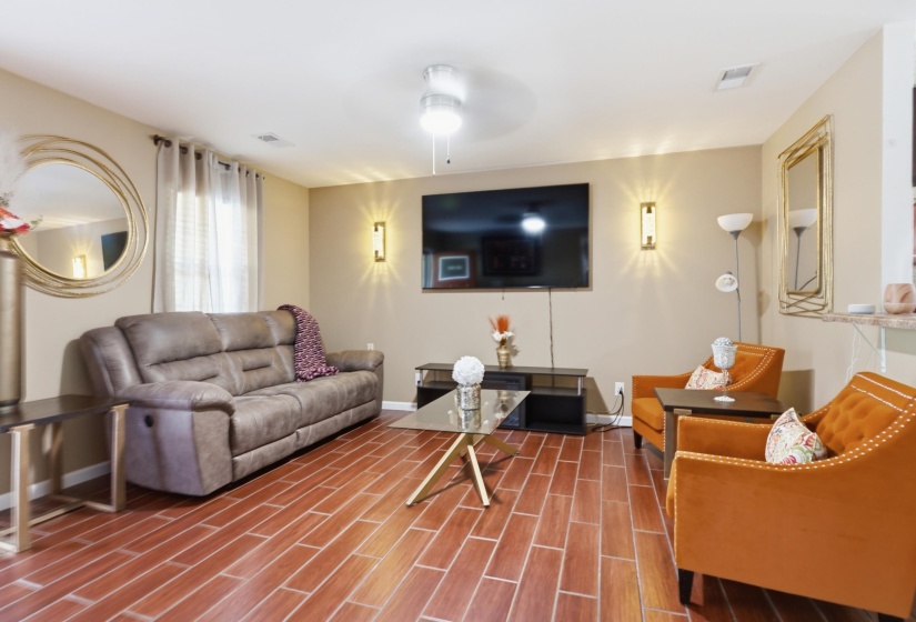 2675 WOODLAWN TER, Memphis, Tennessee 38127, 3 Bedroom Bedrooms, 5 Room Rooms,2 BathroomBathrooms,Residential,For Sale,WOODLAWN,0,10225791