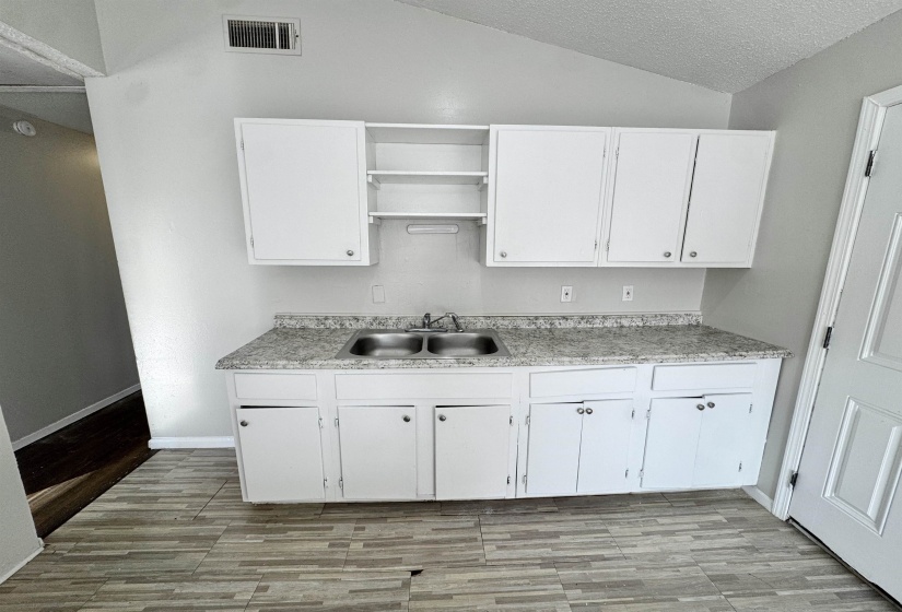 3462 MARK TWAIN ST, Memphis, Tennessee 38127, 3 Bedroom Bedrooms, 6 Room Rooms,1 BathroomBathrooms,Residential,For Sale,MARK TWAIN,0,10225792