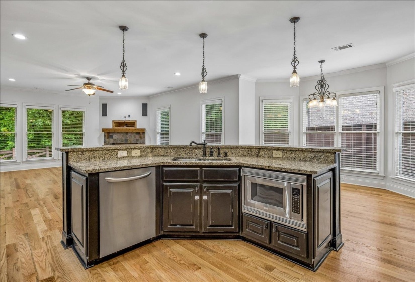 4760 MAPLE WALK DR, Lakeland, Tennessee 38002, 5 Bedroom Bedrooms, 10 Room Rooms,4.1 BathroomBathrooms,Residential,For Sale,MAPLE WALK,0,10225798