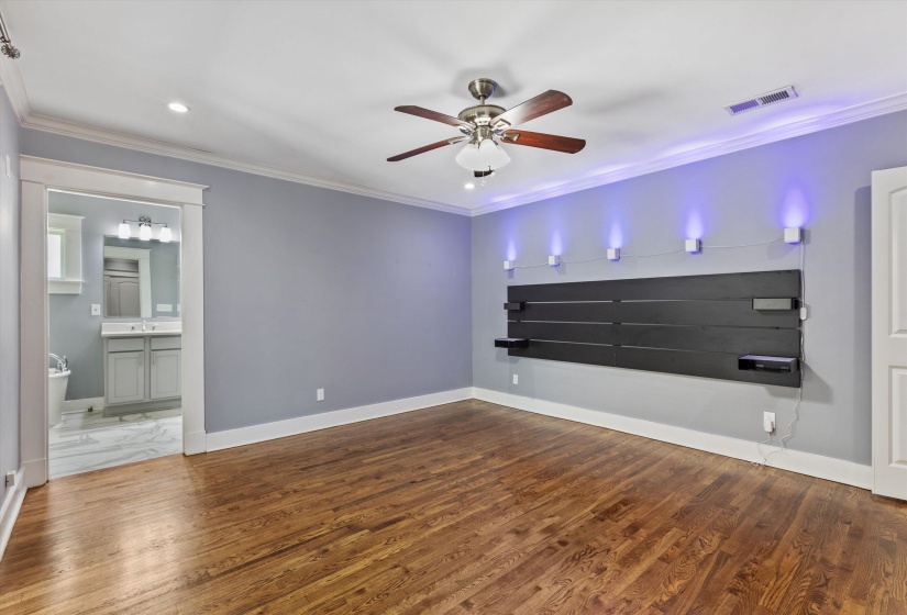 85 WHITE STATION RD, Memphis, Tennessee 38117, 4 Bedroom Bedrooms, 10 Room Rooms,2.1 BathroomBathrooms,Residential,For Sale,WHITE STATION,0,10225803