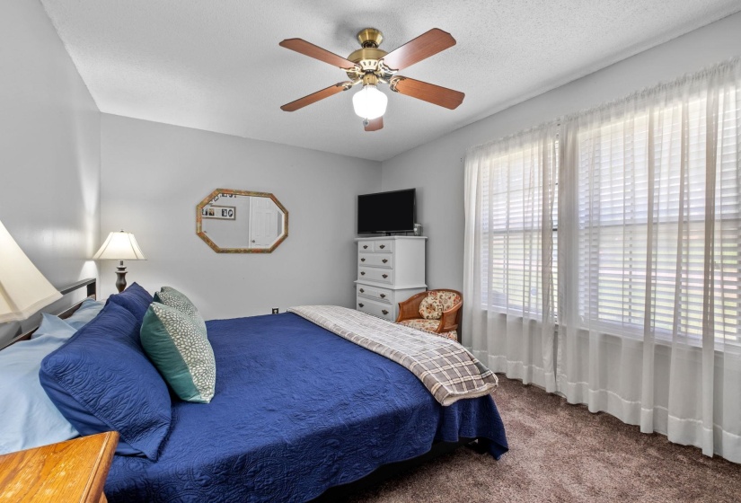 6119 KEVIN DR, Bartlett, Tennessee 38135, 4 Bedroom Bedrooms, 8 Room Rooms,2 BathroomBathrooms,Residential,For Sale,KEVIN,0,10225804