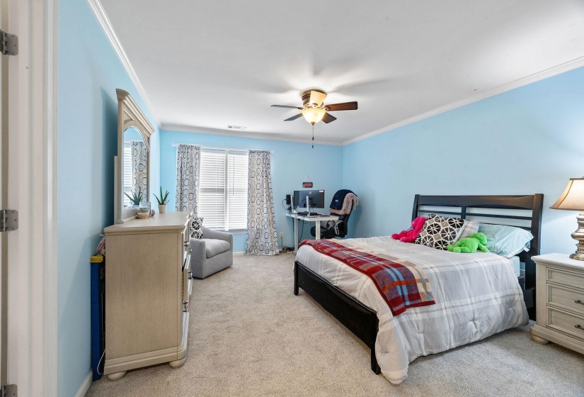 9460 HEDGEGROVE DR, Germantown, Tennessee 38139, 5 Bedroom Bedrooms, 11 Room Rooms,3.1 BathroomBathrooms,Residential,For Sale,HEDGEGROVE,0,10225805