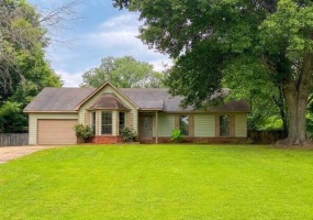 137 MIGNON RD, Atoka, Tennessee 38004, 3 Bedrooms Bedrooms, 5 Rooms Rooms,2 BathroomsBathrooms,Residential,For Sale,MIGNON,10225807