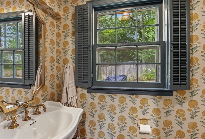 2145 ROLLING VALLEY DR, Germantown, Tennessee 38138, 5 Bedroom Bedrooms, 10 Room Rooms,4.1 BathroomBathrooms,Residential,For Sale,ROLLING VALLEY,0,10225823