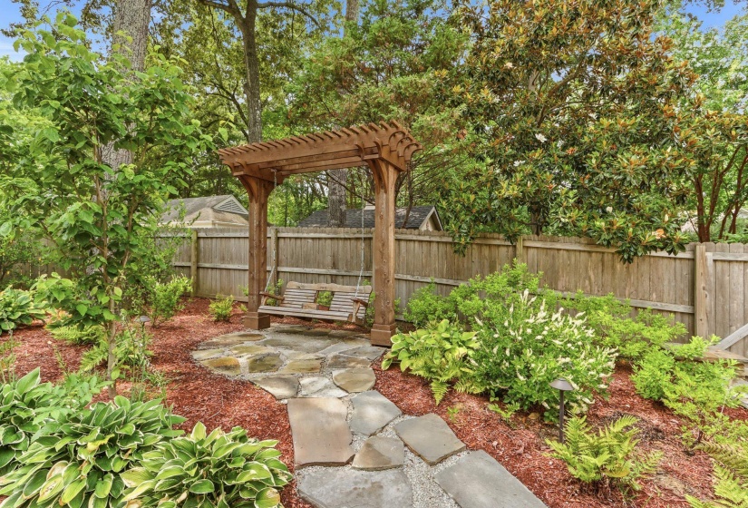 2145 ROLLING VALLEY DR, Germantown, Tennessee 38138, 5 Bedroom Bedrooms, 10 Room Rooms,4.1 BathroomBathrooms,Residential,For Sale,ROLLING VALLEY,0,10225823