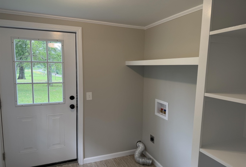 185 POPLAR SPRINGS RD, Savannah, Tennessee 38372, 2 Bedroom Bedrooms, 8 Room Rooms,1 BathroomBathrooms,Residential,For Sale,POPLAR SPRINGS,0,10225827