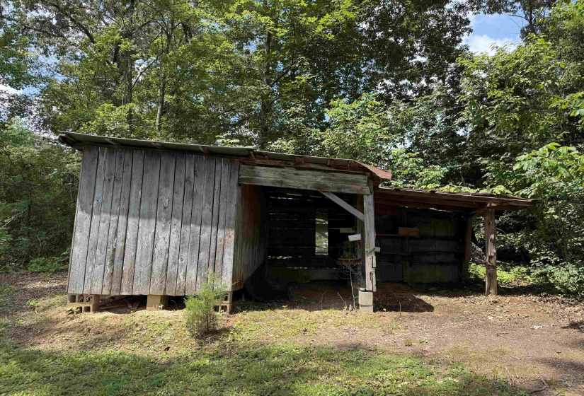 185 POPLAR SPRINGS RD, Savannah, Tennessee 38372, 2 Bedroom Bedrooms, 8 Room Rooms,1 BathroomBathrooms,Residential,For Sale,POPLAR SPRINGS,0,10225827