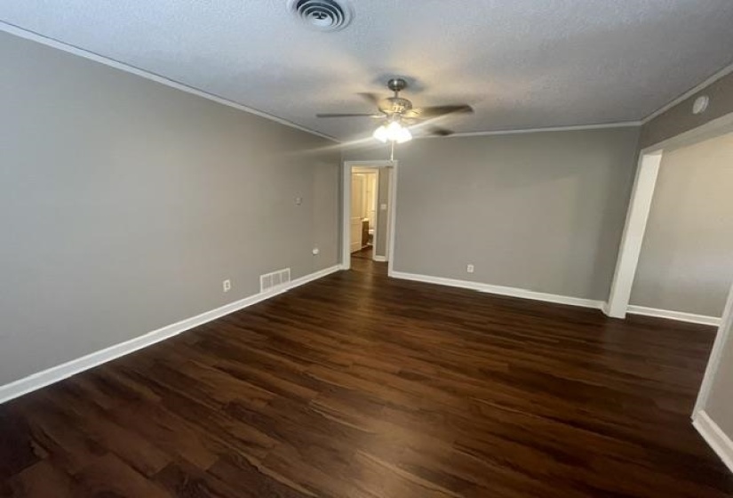 1386 VICOSCIA AVE, Memphis, Tennessee 38127-7740, 3 Bedroom Bedrooms, 6 Room Rooms,1 BathroomBathrooms,Rental Properties,For Sale,VICOSCIA,0,10225832