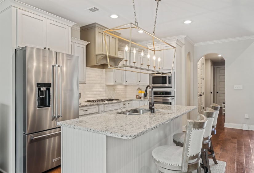 4513 CHESTNUT HILL DR, Collierville, Tennessee 38017, 4 Bedroom Bedrooms, 4 Room Rooms,3 BathroomBathrooms,Rental Properties,For Sale,CHESTNUT HILL,0,10225840