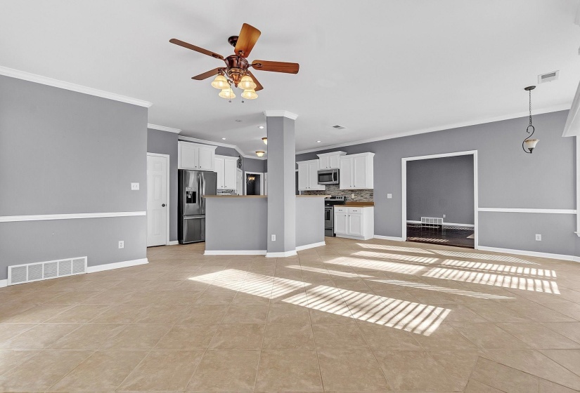 6587 CAROLOT LN, Bartlett, Tennessee 38135, 3 Bedroom Bedrooms, 9 Room Rooms,2.1 BathroomBathrooms,Residential,For Sale,CAROLOT,0,10211590