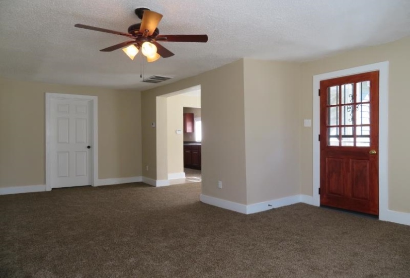 946 SEMMES ST, Memphis, Tennessee 38111, 3 Bedroom Bedrooms, 6 Room Rooms,1 BathroomBathrooms,Residential,For Sale,SEMMES,0,10225846