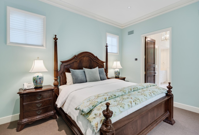 4351 TUCKAHOE RD, Memphis, Tennessee 38117, 5 Bedroom Bedrooms, 12 Room Rooms,6.2 BathroomBathrooms,Residential,For Sale,TUCKAHOE,0,10225847