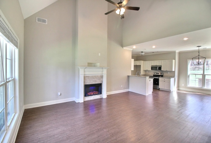 4722 ALEXANDER RD, Olive Branch, Mississippi 38654, 4 Bedroom Bedrooms, 8 Room Rooms,2.1 BathroomBathrooms,Residential,For Sale,ALEXANDER,0,10225853