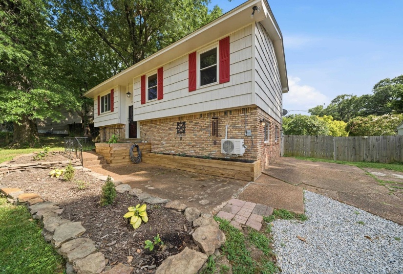 6219 MARS AVE, Bartlett, Tennessee 38134, 4 Bedroom Bedrooms, 6 Room Rooms,2 BathroomBathrooms,Residential,For Sale,MARS,0,10225854