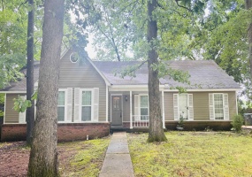 8241 TRINITY RD, Memphis, Tennessee 38018, 4 Bedrooms Bedrooms, 7 Rooms Rooms,2 BathroomsBathrooms,Residential,For Sale,TRINITY,10225863
