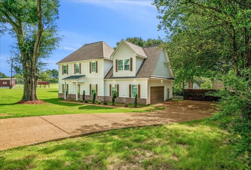 56 SANGA RD, Cordova, Tennessee 38018, 5 Bedrooms Bedrooms, 8 Rooms Rooms,2.1 BathroomsBathrooms,Residential,For Sale,SANGA,10225866