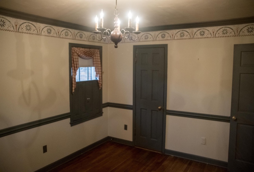 5330 TIMMONS AVE, Memphis, Tennessee 38119, 3 Bedroom Bedrooms, 9 Room Rooms,2 BathroomBathrooms,Residential,For Sale,TIMMONS,0,10225868