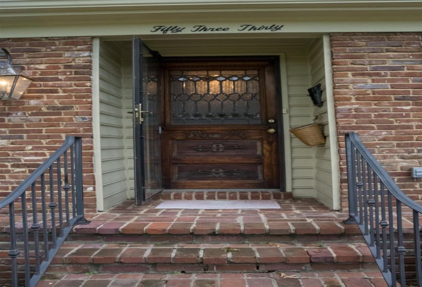 5330 TIMMONS AVE, Memphis, Tennessee 38119, 3 Bedroom Bedrooms, 9 Room Rooms,2 BathroomBathrooms,Residential,For Sale,TIMMONS,0,10225868