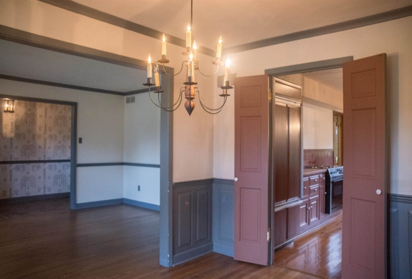 5330 TIMMONS AVE, Memphis, Tennessee 38119, 3 Bedroom Bedrooms, 9 Room Rooms,2 BathroomBathrooms,Residential,For Sale,TIMMONS,0,10225868