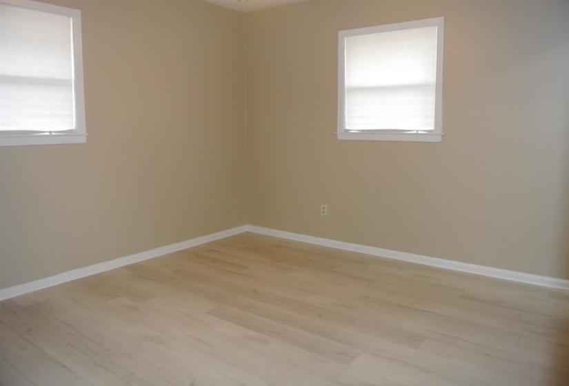 426 CARDINAL DR, Collierville, Tennessee 38017, 3 Bedroom Bedrooms, 6 Room Rooms,2 BathroomBathrooms,Rental Properties,For Sale,CARDINAL,0,10225897