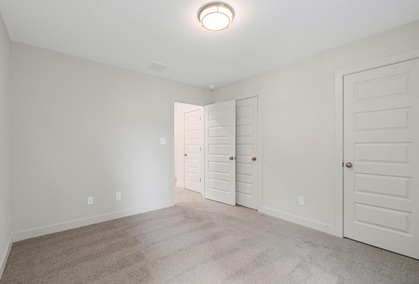 7025 WALKER FARMS DR, Bartlett, Tennessee 38002, 4 Bedroom Bedrooms, 13 Room Rooms,3.1 BathroomBathrooms,Residential,For Sale,WALKER FARMS,0,10217908