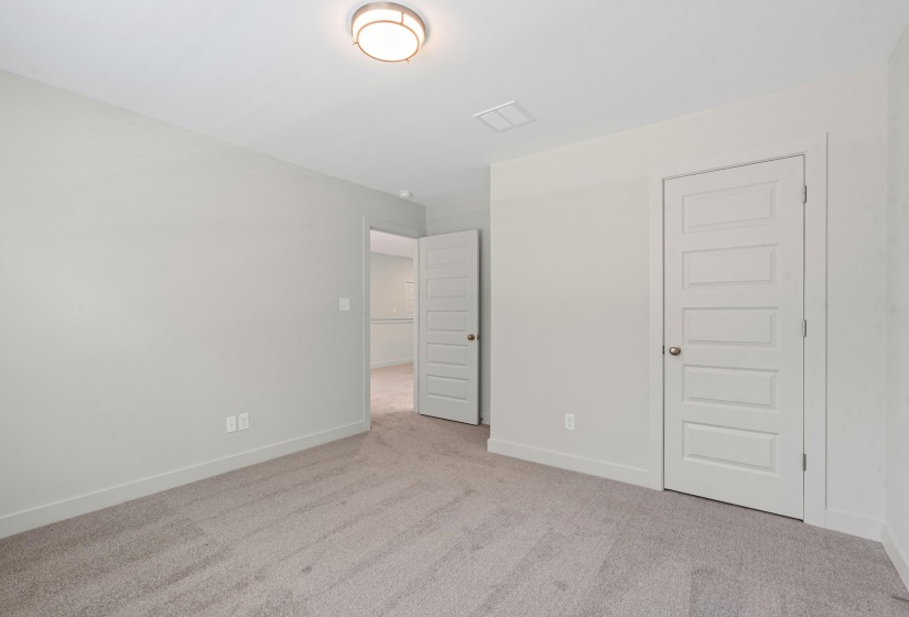 7025 WALKER FARMS DR, Bartlett, Tennessee 38002, 4 Bedroom Bedrooms, 13 Room Rooms,3.1 BathroomBathrooms,Residential,For Sale,WALKER FARMS,0,10217908