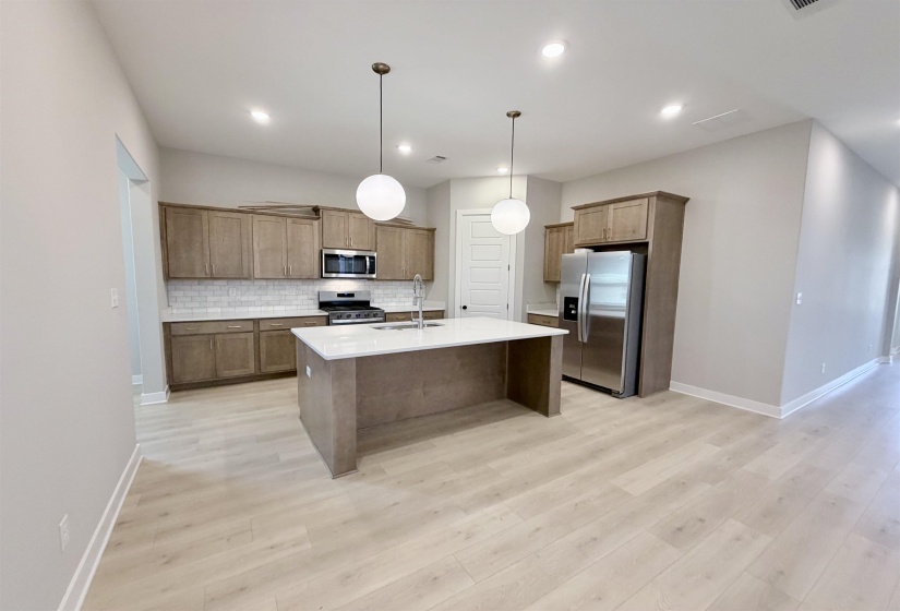 10230 LOUANNE DR, Collierville, Tennessee 38017, 4 Bedroom Bedrooms, 10 Room Rooms,2 BathroomBathrooms,Residential,For Sale,LOUANNE,0,10219613