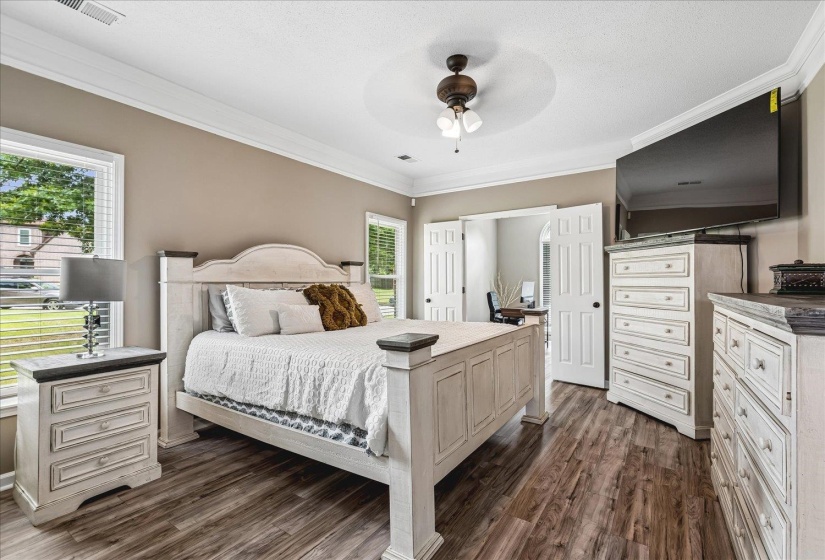 8944 HEATH CV, Memphis, Tennessee 38016, 4 Bedroom Bedrooms, 11 Room Rooms,2.1 BathroomBathrooms,Residential,For Sale,HEATH,0,10225875