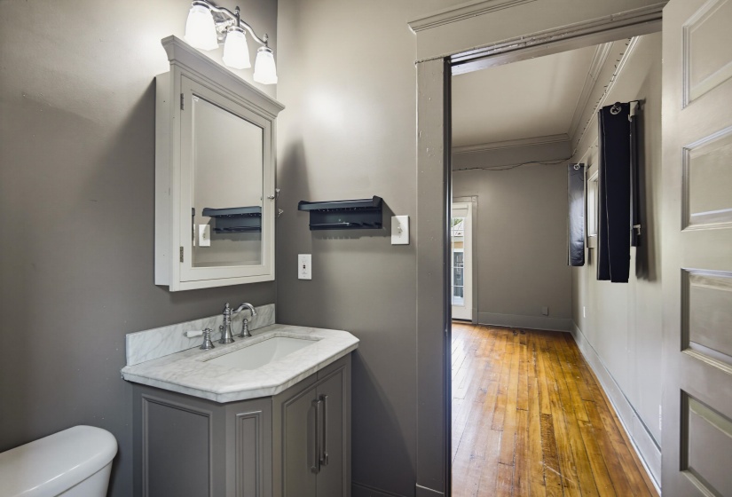 998 NEW YORK ST, Memphis, Tennessee 38104, 2 Bedroom Bedrooms, 6 Room Rooms,1.1 BathroomBathrooms,Residential,For Sale,NEW YORK,0,10225879