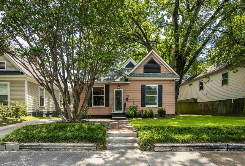 998 NEW YORK ST, Memphis, Tennessee 38104, 2 Bedroom Bedrooms, 6 Room Rooms,1.1 BathroomBathrooms,Residential,For Sale,NEW YORK,0,10225879