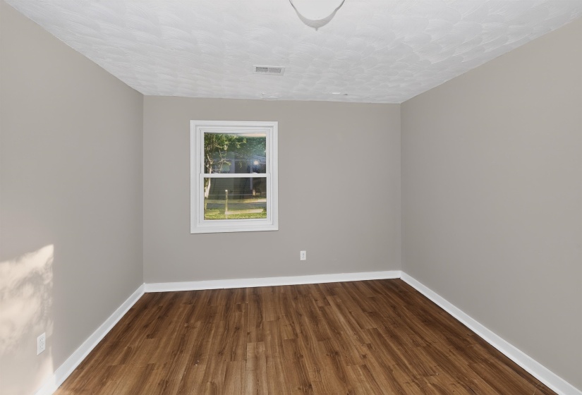 4928 MANSON RD, Memphis, Tennessee 38109, 3 Bedroom Bedrooms, 5 Room Rooms,1 BathroomBathrooms,Residential,For Sale,MANSON,0,10225883