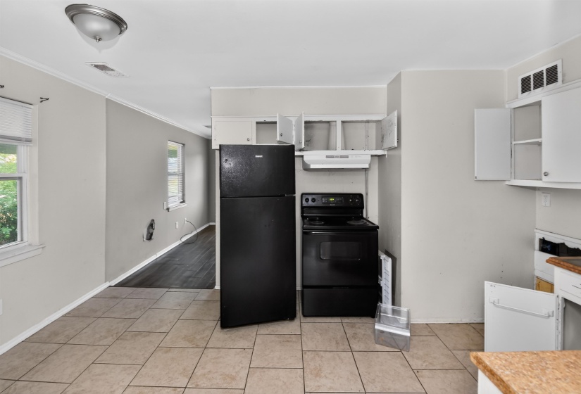 508 MARLOWE AVE, Memphis, Tennessee 38109, 3 Bedroom Bedrooms, 6 Room Rooms,1 BathroomBathrooms,Residential,For Sale,MARLOWE,0,10225890